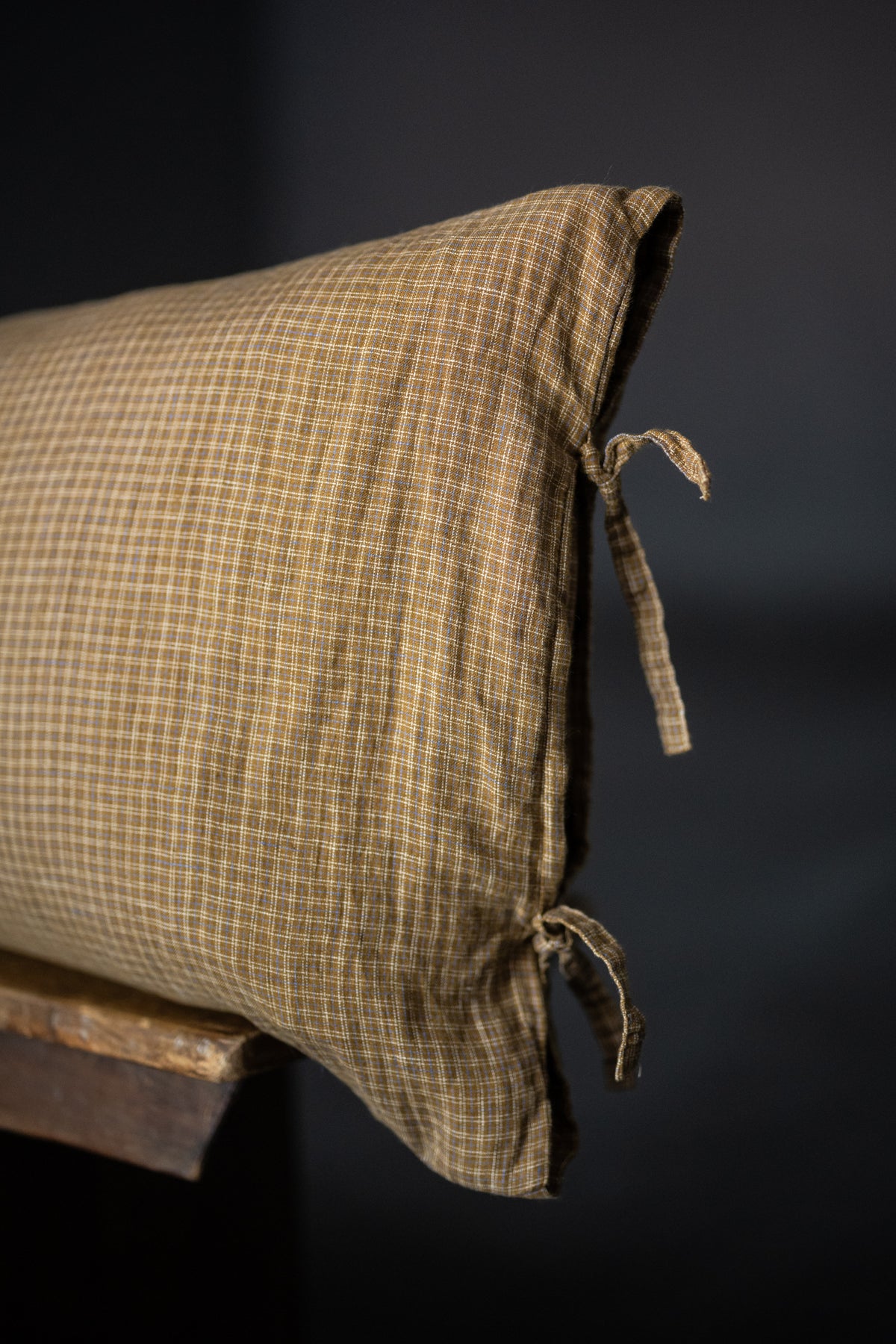 Laundered Linen Tie Pillowcase Extra Long - Peanut Brittle
