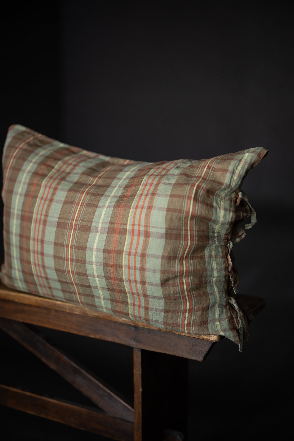 Laundered Linen Tie Pillowcase - Wilma Check