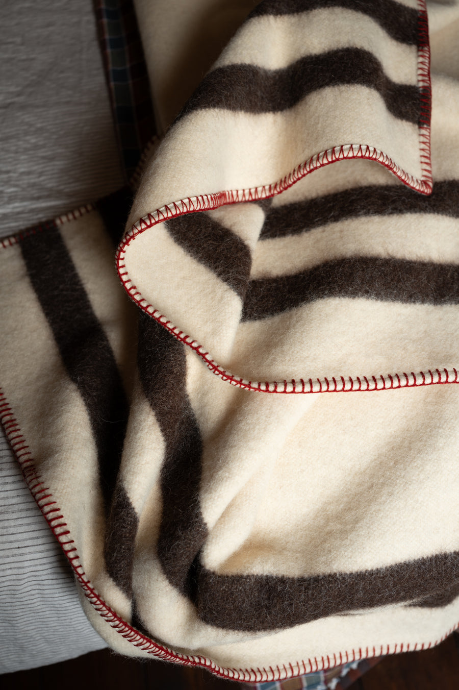100% Wool Blanket - Cabin