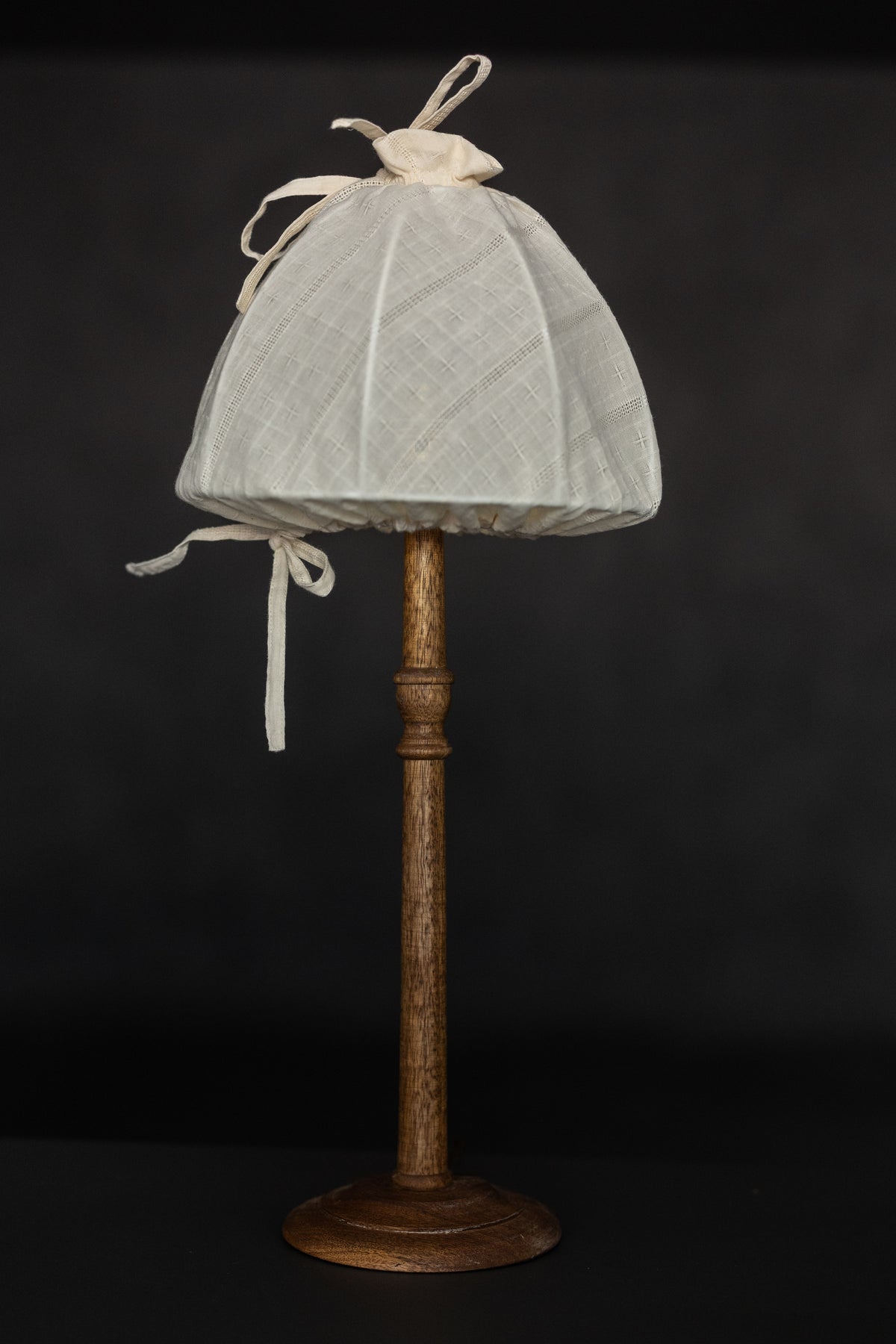 The Mabel Table Lamp - Duchess
