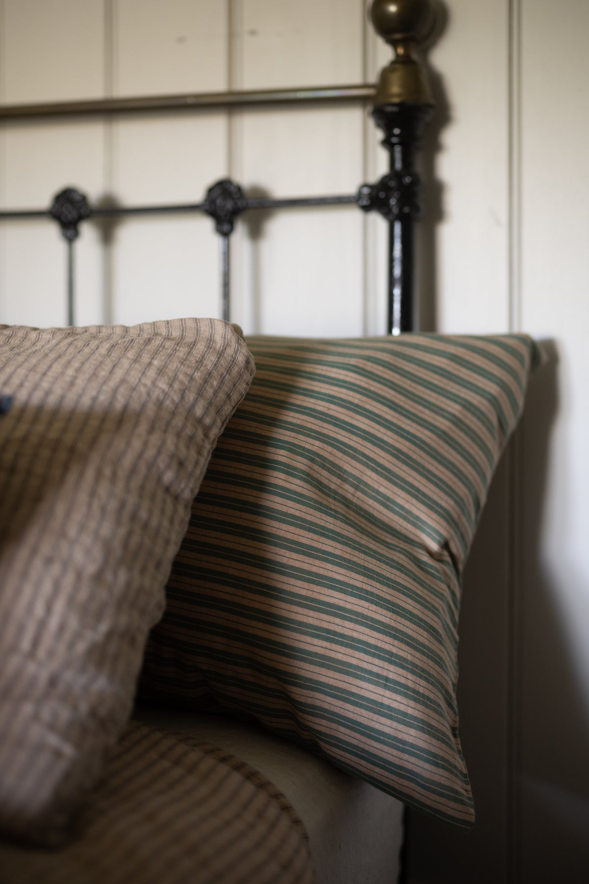 Indian Cotton Tie Pillowcase Extra Long - Lola Olive Stripe / Lemon Balm