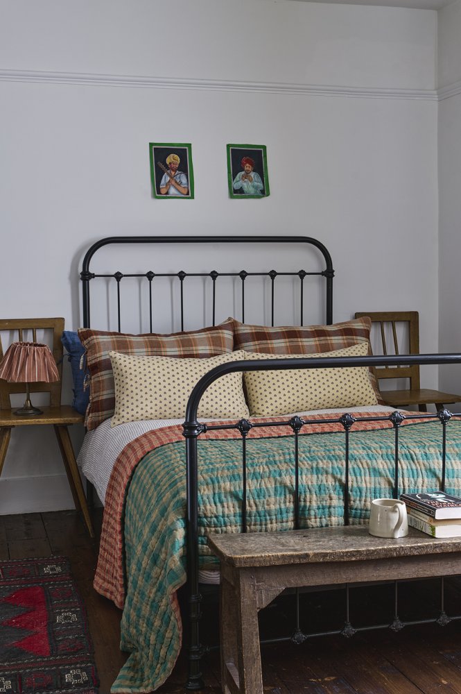Laundered Linen Kantha Stitched Quilt - Orange Grove/Pistachio