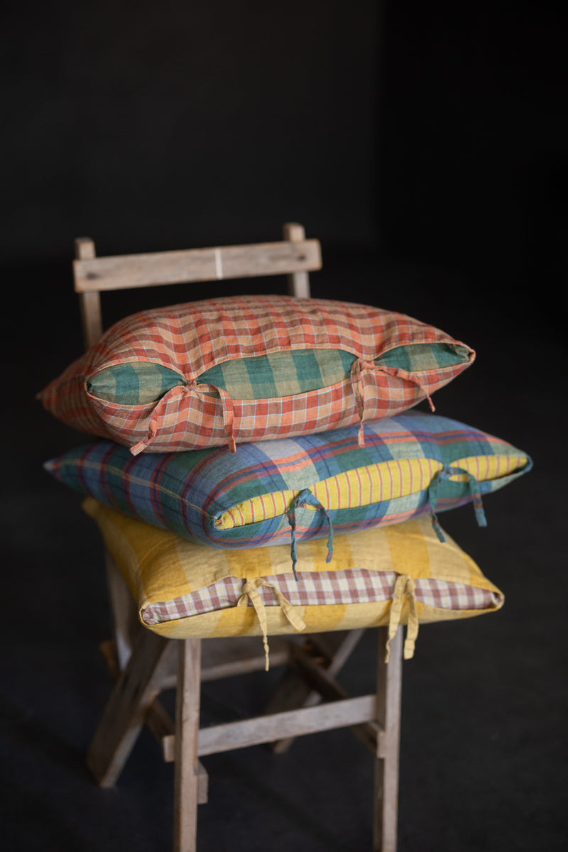 Laundered Linen Peekaboo Cushion Cover - Orange Grove/Pistachio