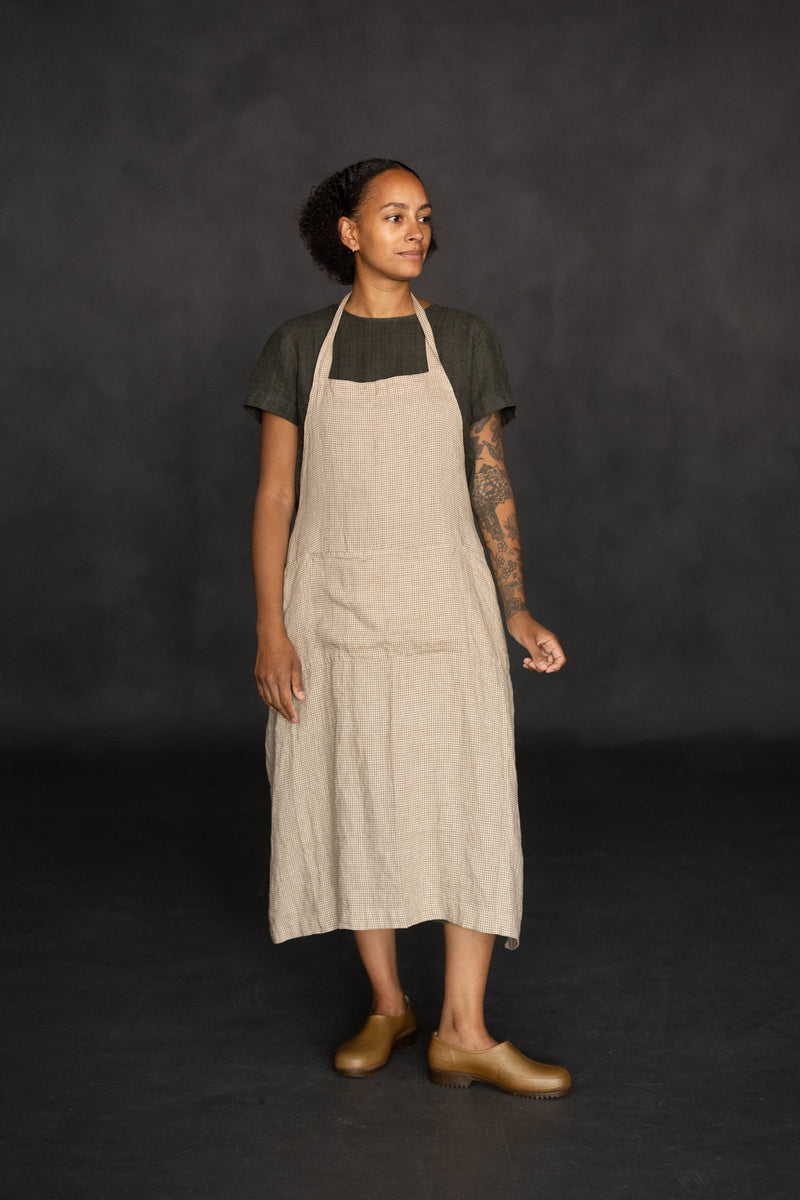 Laundered Linen Workaday Apron - Orchard Grass