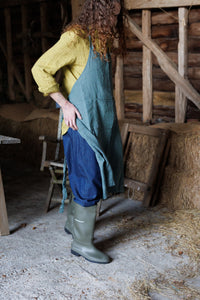 Laundered Linen Workaday Apron - Le Choc