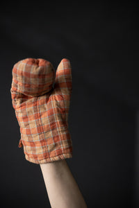 Laundered Linen Oven Glove - Orange Grove