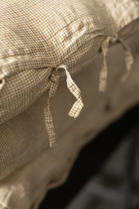 checked linen bedding